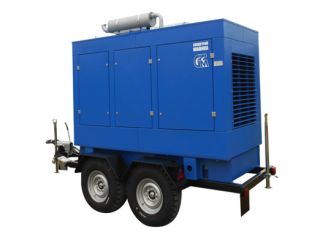 ССМ ЭД-315-Т400-1РКМ2 в шумозащитном кожухе на шасси